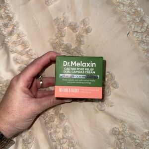 Cactox Pore Relief Dual Capsule Cream - Green/Peach